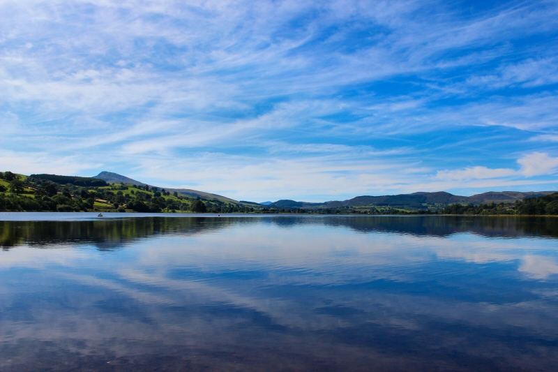 * Llangower - Llyn Tegid - Clear blue lake - Aran Fawddwy *