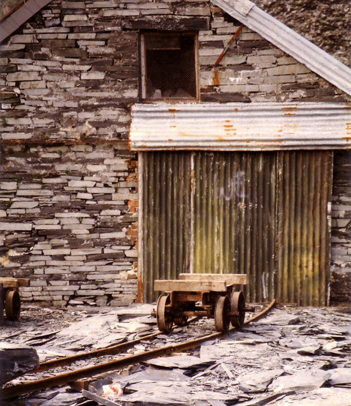 * [Pic 7] Cwmorthin Quarry - Lake Mill site (1985) *